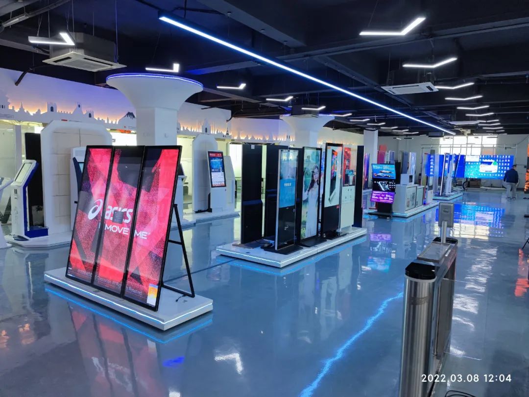 1649383065453853.jpg 640.jpg